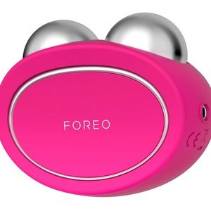 Foreo Bear. Like new. It comes in a gift box, with charger and stand.